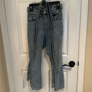 Abercrombie belted high rise denim